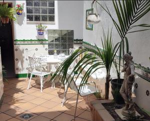 Fotografie z fotogalerie ubytování L'Hostalet GuestHouse v destinaci Pineda de Mar