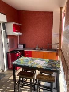 Kuchyň nebo kuchyňský kout v ubytování CASA COLIVING avec chambre salle de bain individuelles privatives