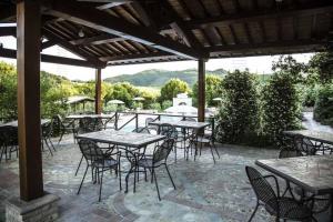 A general mountain view or a mountain view taken from the country house
