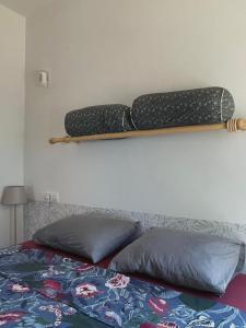 Posteľ alebo postele v izbe v ubytovaní Bungalow -escapadas en Arcos de la Frontera
