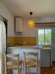 Kuchyňa alebo kuchynka v ubytovaní Bungalow -escapadas en Arcos de la Frontera