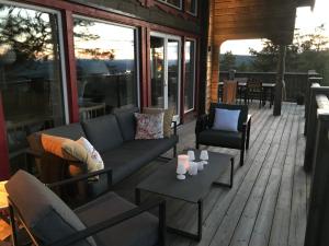 Rõdu või terrass majutusasutuses Alpstigen 10A - Newly built sports lodge with amazing views