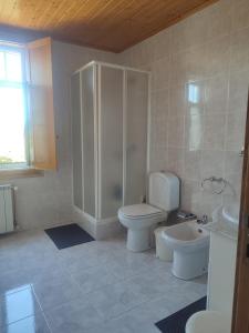 Koupelna v ubytování Casa 3 Irmãs