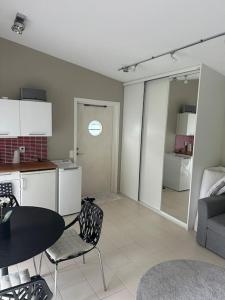 Afbeelding uit fotogalerij van Stuga Höllviken in Höllviken +1 foto