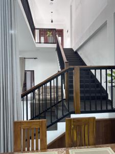 Φωτογραφία από το άλμπουμ του Swiss Garden Holiday Home - Elegant and Spacious at Kandy, MADAWALA σε Kandy