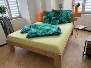 Postel nebo postele na pokoji v ubytování Apartman I Ubytovani v centru Jihlavy