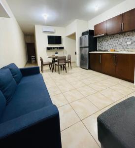 Kuchyň nebo kuchyňský kout v ubytování Agradable Departamento San Rafael