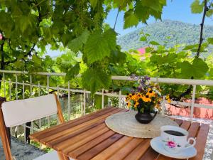Balcó o terrassa a Home Inn-Guesthouse