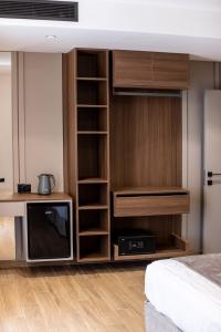 Postel nebo postele na pokoji v ubytování BOLT Boutique Hotel