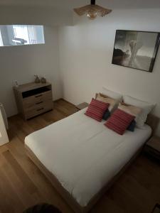 Ένα ή περισσότερα κρεβάτια σε δωμάτιο στο Appartement calme