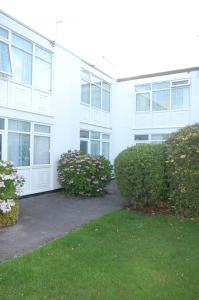 Κήπος έξω από το Dawlish Warren Welcome Family Holiday Park Villa Clover Welcome2Warren South Devon