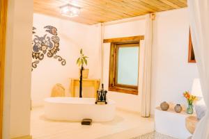 Bagno di Tranquilseas Eco Lodge & Dive Center