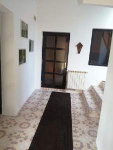 Galeriebild der Unterkunft Egyszerű és nagyszerű ház frasinului in Gheorgheni