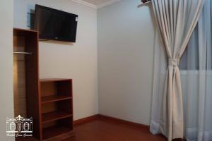 Μια τηλεόραση ή/και κέντρο ψυχαγωγίας στο Hostal Casa Grande