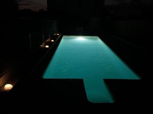 Bazén v ubytování studio open space complet avec piscine nebo v jeho okolí