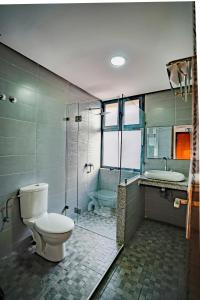 Koupelna v ubytování Hotel Arabesque