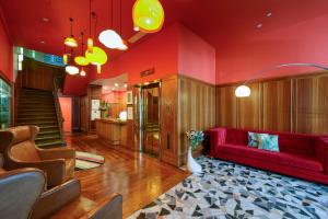 Khu vực ghế ngồi tại Hotel DeBrett