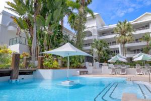 棕櫚灣的住宿－Belle Escapes Oceanview Suite 48 with Private Pool Alamanda Resort Palm Cove，相簿中的一張相片
