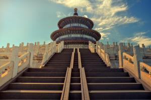 Gambar di galeri bagi Nostalgia Hotel Beijing Guozijian Ghost Street - Near Beijing Lama Temple, Beihai Park, Jingshan Park, Drum Tower, Houhai Bar Street, Tian'anmen Square, Located in Beijing traditional Hutongs, 5 minutes away from Beixinqiao Metro Station di Beijing