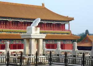 Gambar di galeri bagi Nostalgia Hotel Beijing Guozijian Ghost Street - Near Beijing Lama Temple, Beihai Park, Jingshan Park, Drum Tower, Houhai Bar Street, Tian'anmen Square, Located in Beijing traditional Hutongs, 5 minutes away from Beixinqiao Metro Station di Beijing