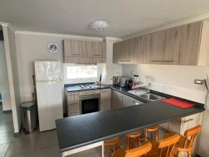 Kuchyň nebo kuchyňský kout v ubytování Apartamento Familiar junto a la playa - Vistas Increíbles