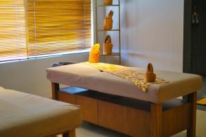 O spa e/ou outras comodidades de bem-estar em The Luxton Cirebon Hotel and Convention