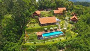 Πισίνα στο ή κοντά στο Villa Domanik