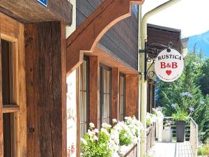 Nespecifikovaný výhled na hory nebo výhled na hory při pohledu z bed and breakfast