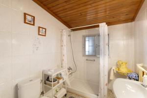 Ένα μπάνιο στο Balcón de Galaz +21 φωτογραφίες