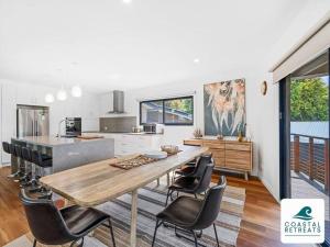 Bayview Retreat Phillip Island的厨房或小厨房