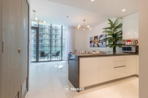 Gallery image of Manzil - 1BR Apartment in District One with Lagoon Access in Dubai
