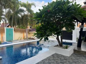 Πισίνα στο ή κοντά στο 市中心六卧豪华泳池别墅