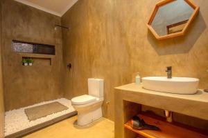 Ένα μπάνιο στο Longneck Luxury Bush Lodge +37 φωτογραφίες