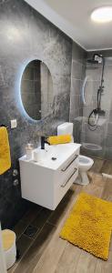 Kúpeľňa v ubytovaní Villa Croatia Sea View with heated pool