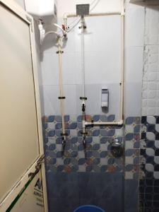 Ένα μπάνιο στο Shree Sona-Moti Homestay