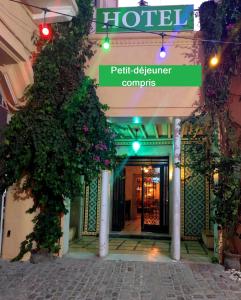 Gallery image of Hôtel Ayachi in Tunis