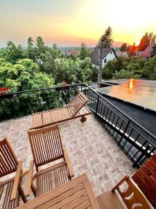 House of Sunset 8315 Gyenesdiás, Hunyadi köz 33 kép - 2