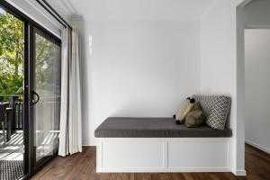Voodi või voodid majutusasutuse Secluded Luxury 2BR Rainforest Retreat Free Wi-Fi toas