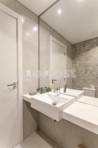 Koupelna v ubytování New-exclusive 2-bedroom Apt In Molas Lpez Area