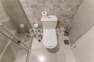 Koupelna v ubytování New-exclusive 2-bedroom Apt In Molas Lpez Area
