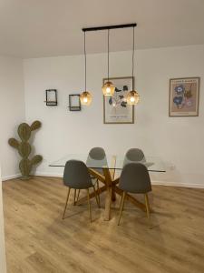Posedenie v ubytovaní Precioso apartamento en Málaga Centro