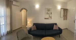 Гостиная зона в Deda Apartments