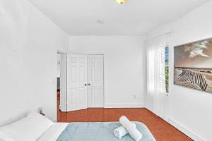 Photo de la galerie de l'établissement Garden APT 3 - Hosted by Sweetstay, à Miami Beach