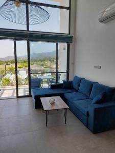 Φωτογραφία από το άλμπουμ του Retreat B1-9 στην Ακανθού