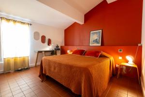 Postel nebo postele na pokoji v ubytování Hotel Burrhus