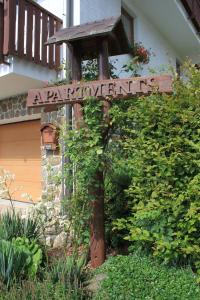 Κήπος έξω από το Apartmány Fischer