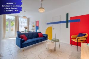 Posezení v ubytování L'Espace Pop - Confort - Calme - Atypique