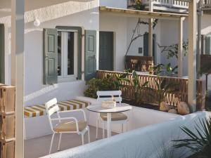 Balkón alebo terasa v ubytovaní NUMO Mykonos Boutique Resort