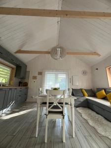 Istumisnurk majutusasutuses Luxury countryside house 2 min walk to the beach