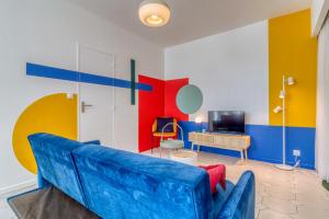 Posezení v ubytování L'Espace Pop - Confort - Calme - Atypique